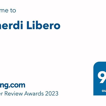 Venerdi Libero Villa Kini Exteriör bild